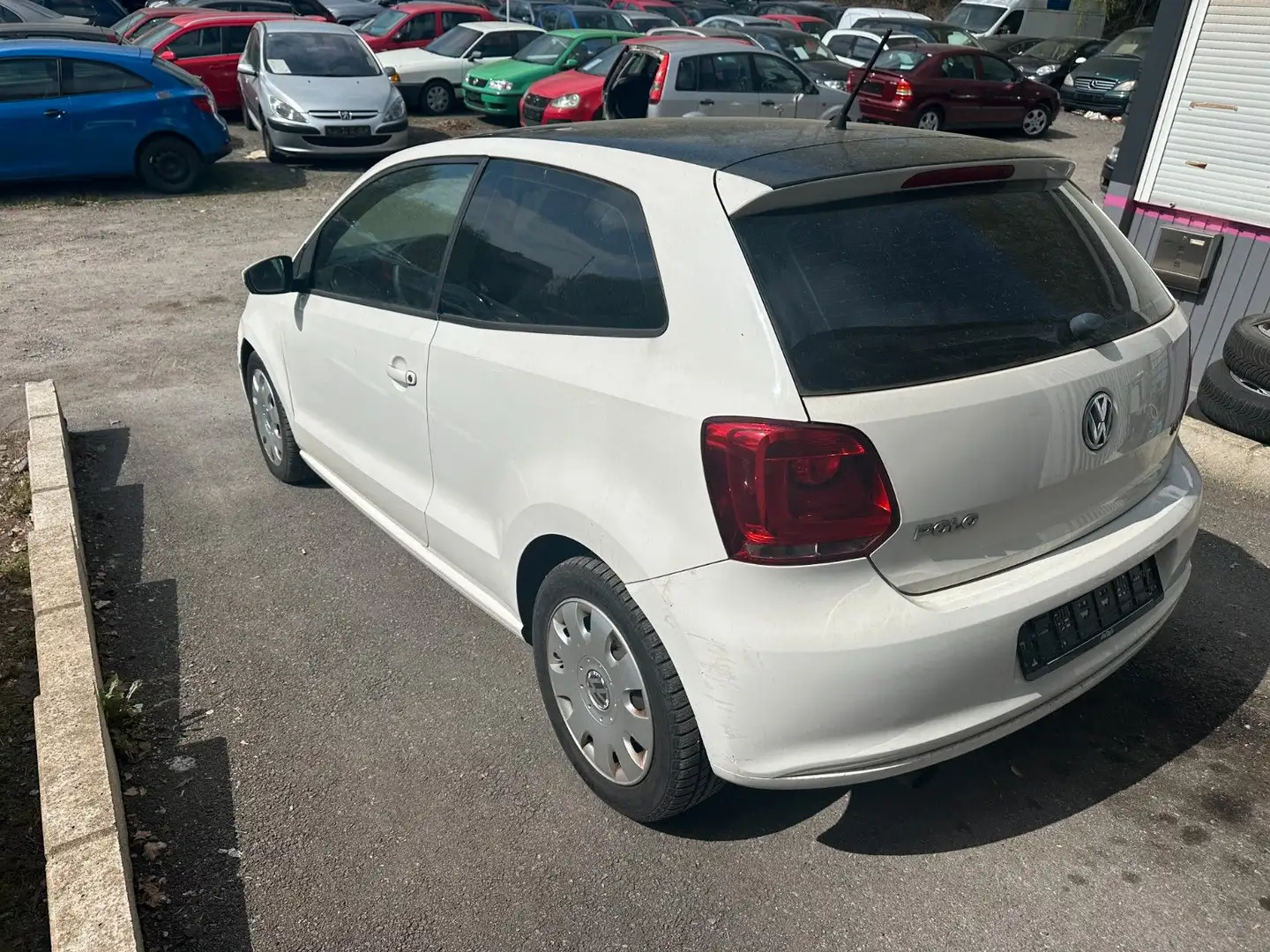 Vehicle image, number 5