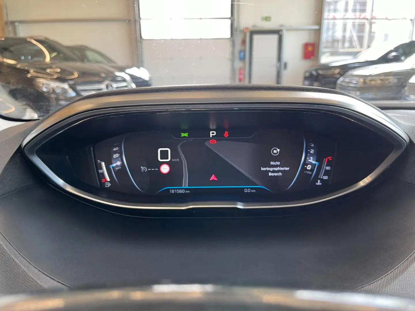 Vehicle image, number 14