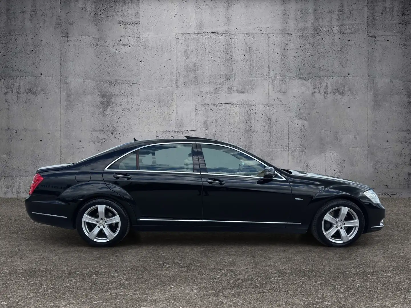 Vehicle image, number 7