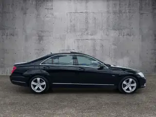 Vehicle image thumbnail, number 7