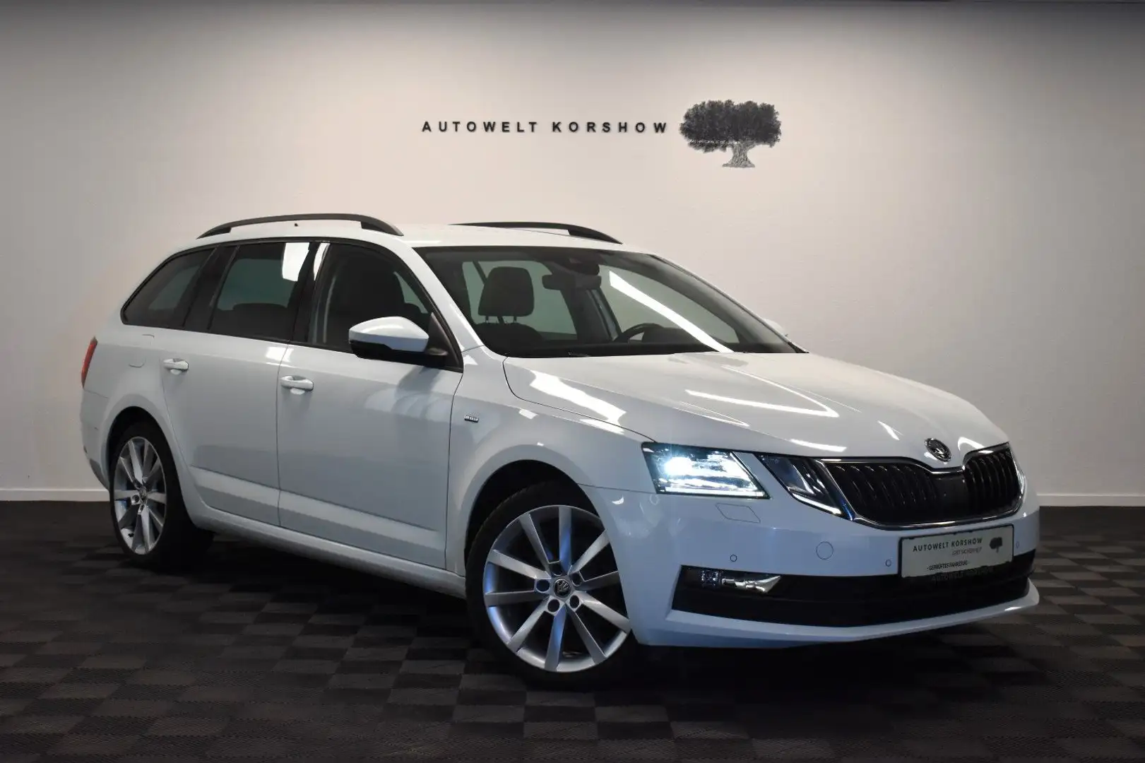 Vehicle image, number 1