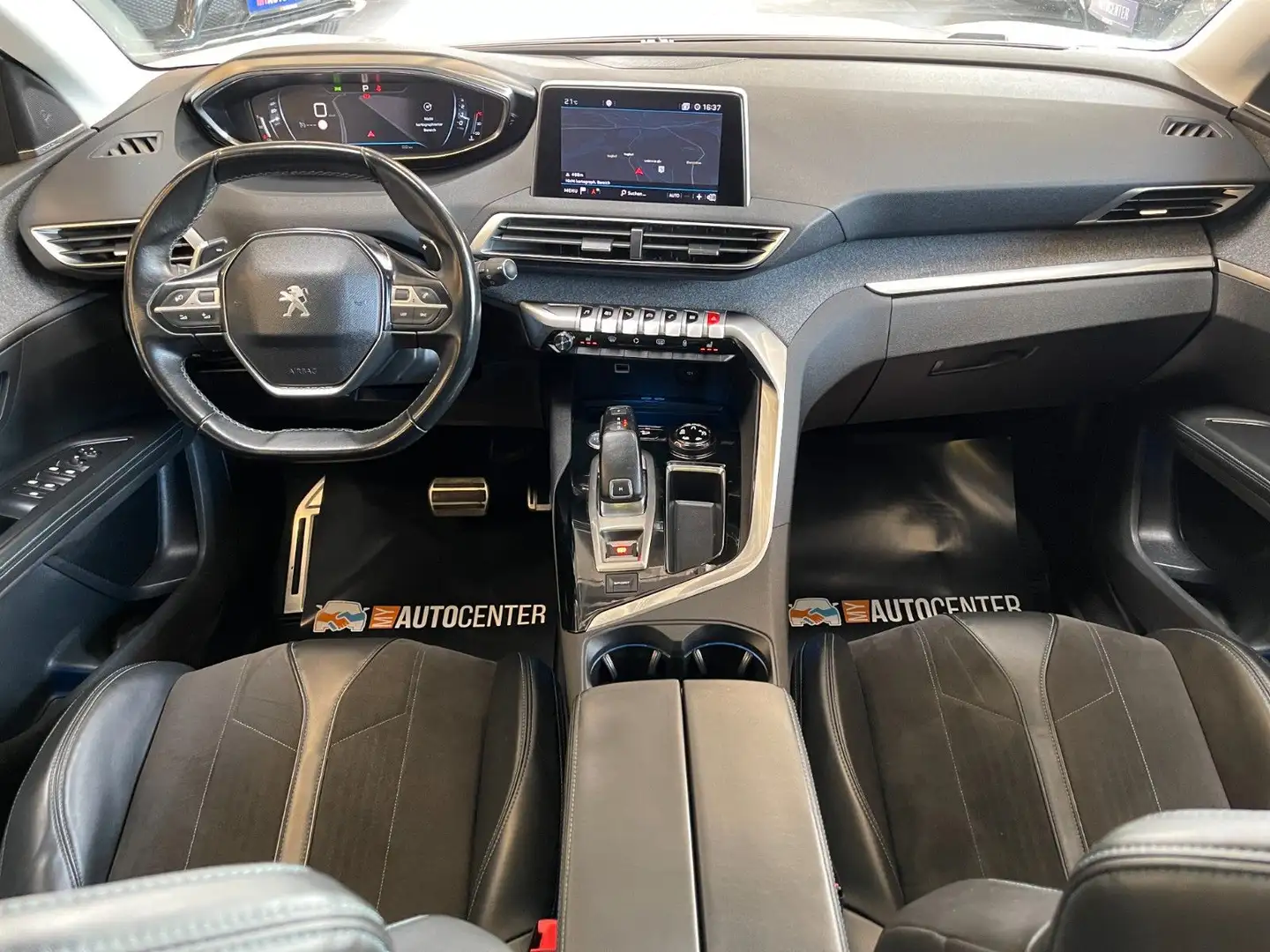 Vehicle image, number 7