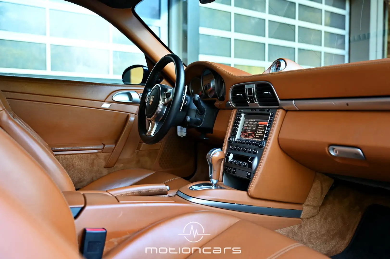 Vehicle image, number 9