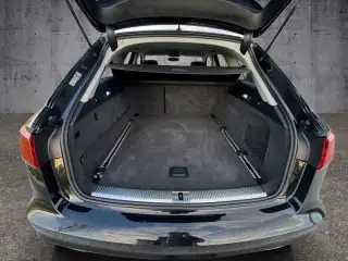 Vehicle image thumbnail, number 12