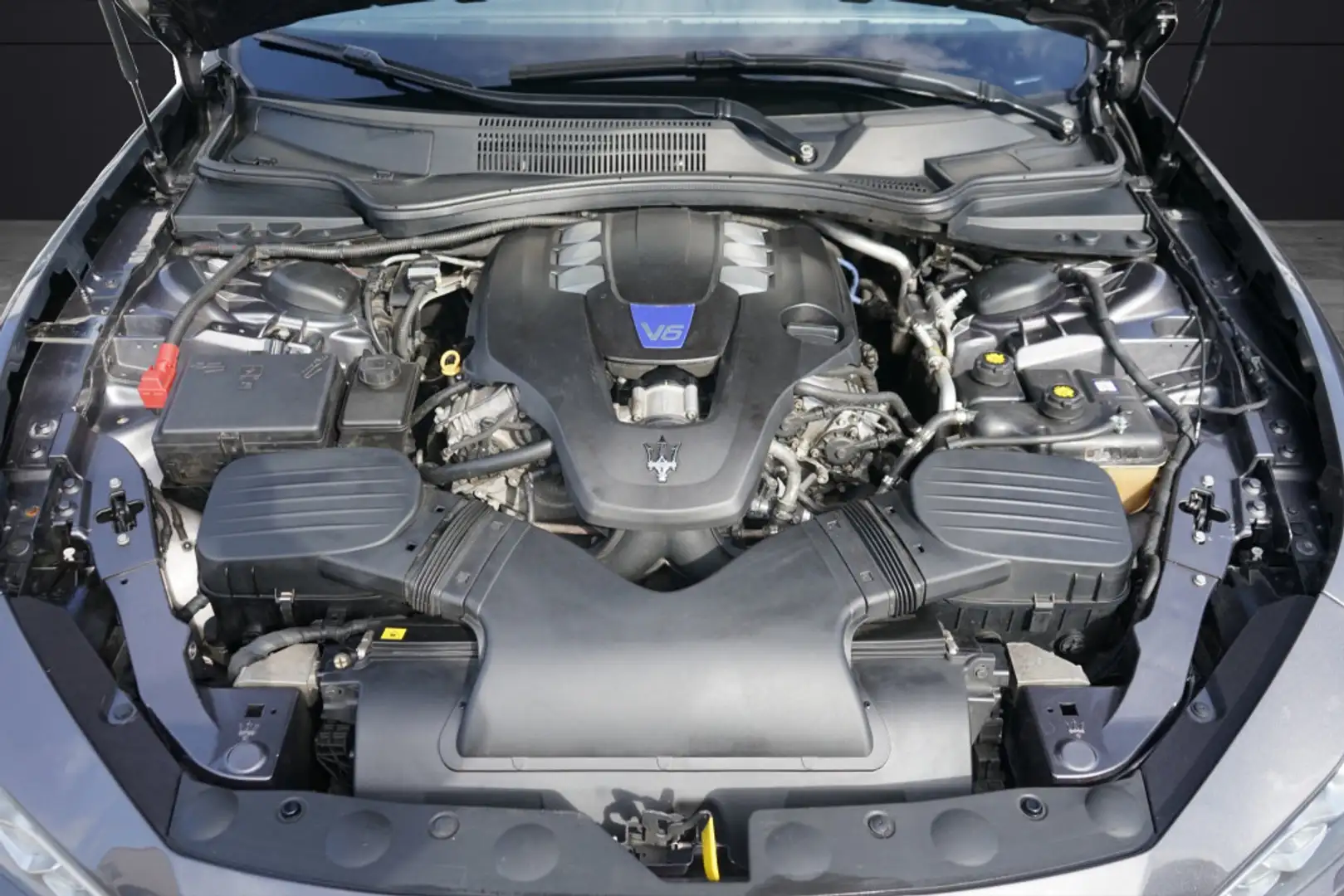 Vehicle image, number 18