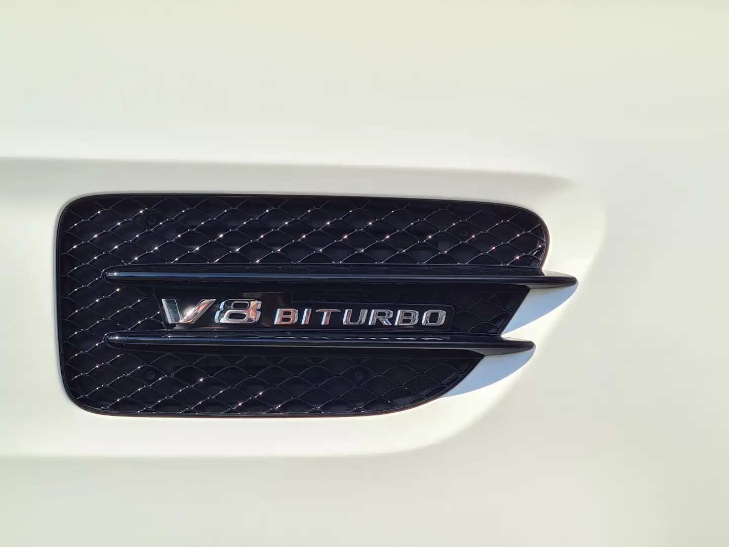 Vehicle image, number 14