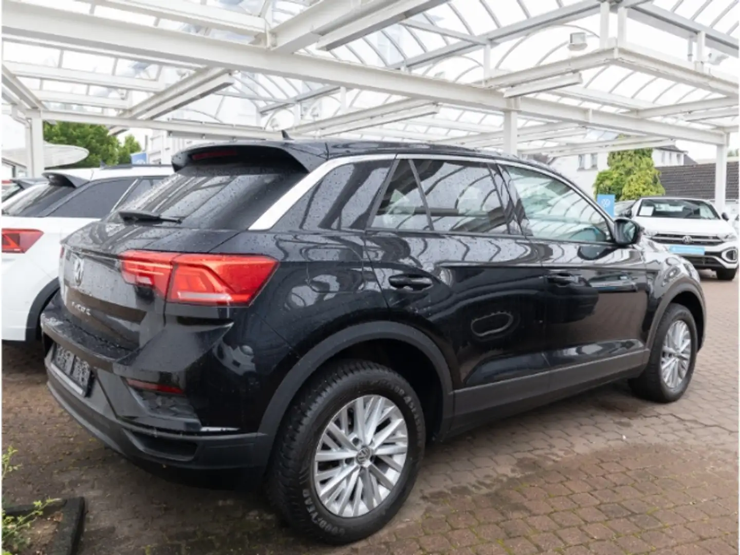 Vehicle image, number 2