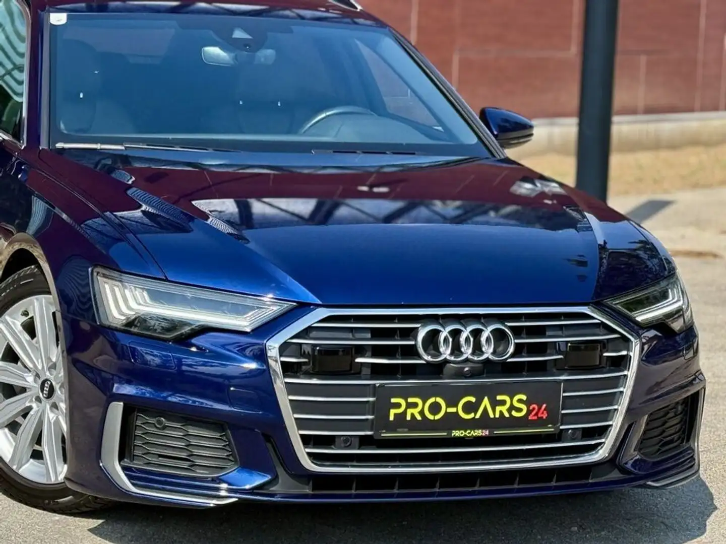 Vehicle image, number 3
