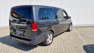 Vehicle image thumbnail, number 5