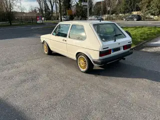 Vehicle image thumbnail, number 6
