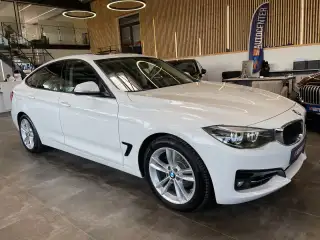 Vehicle image thumbnail, number 3