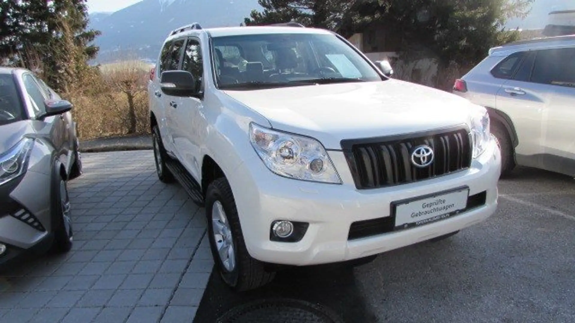 Vehicle image, number 1