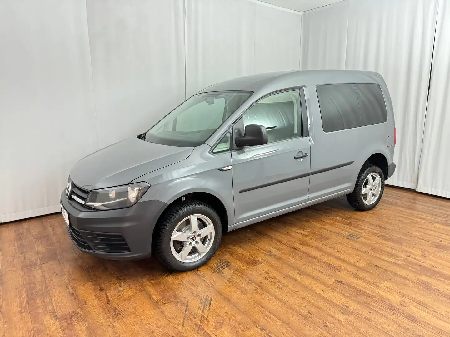 Vehicle image, number 2