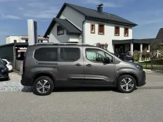 Vehicle image thumbnail, number 5