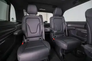 Vehicle image thumbnail, number 19