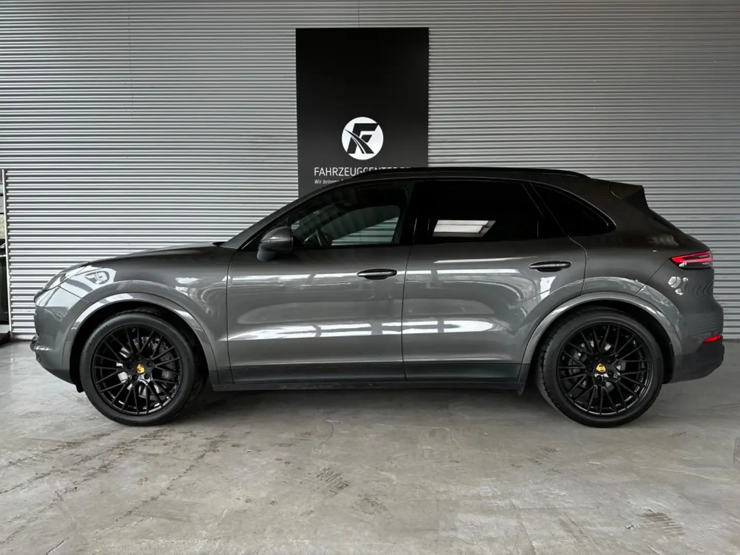 Vehicle image, number 2