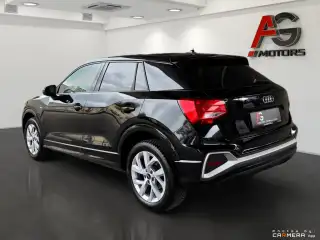 Vehicle image thumbnail, number 7
