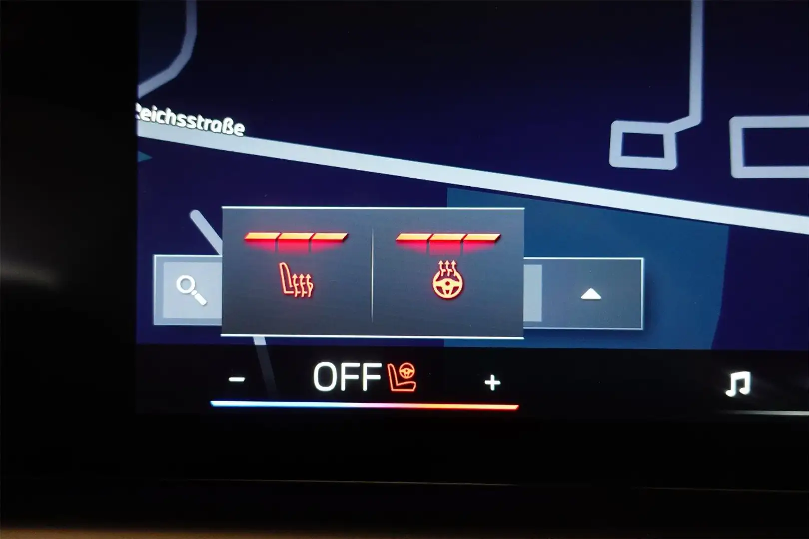 Vehicle image, number 16
