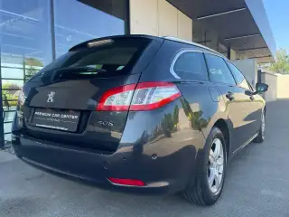Vehicle image thumbnail, number 6