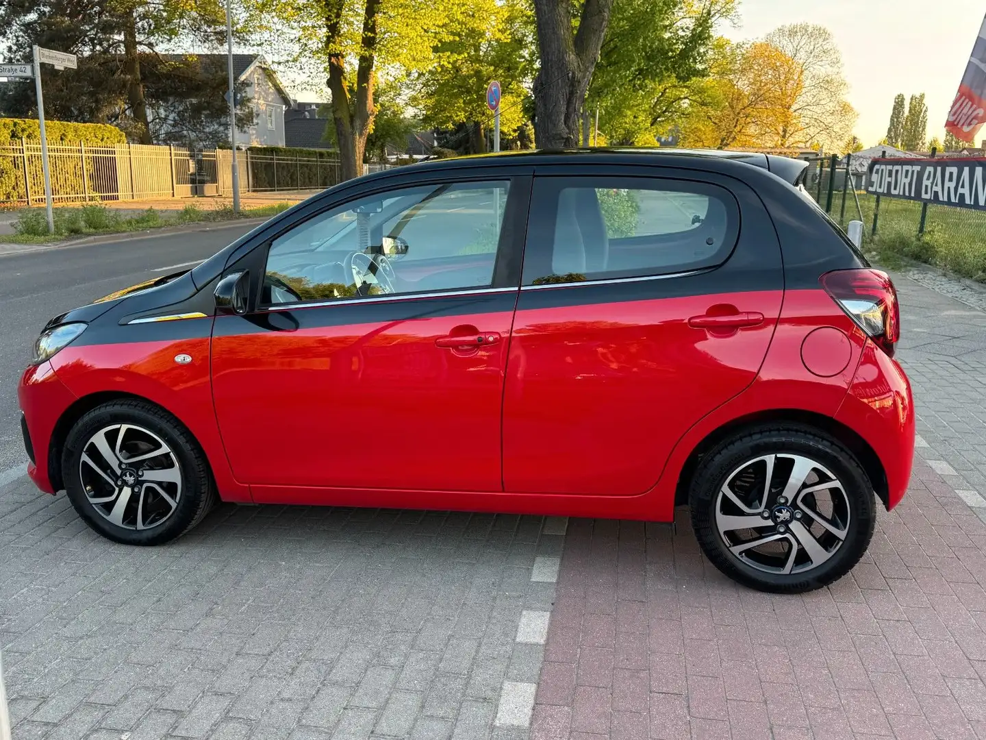 Vehicle image, number 7