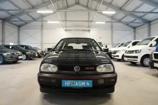 Vehicle image thumbnail, number 3
