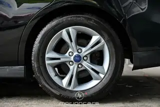 Vehicle image thumbnail, number 8