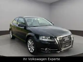 Vehicle image thumbnail, number 3