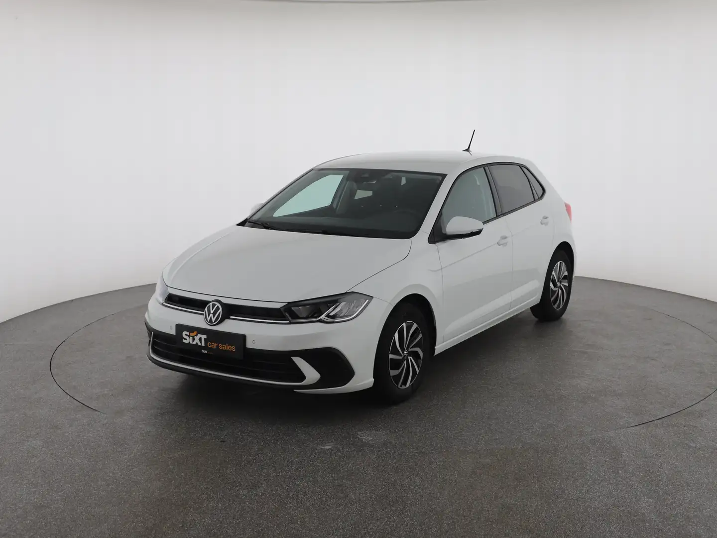 Vehicle image, number 3