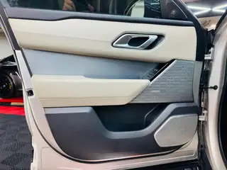 Vehicle image thumbnail, number 15
