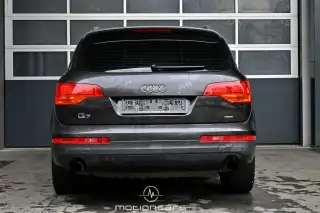 Vehicle image thumbnail, number 4