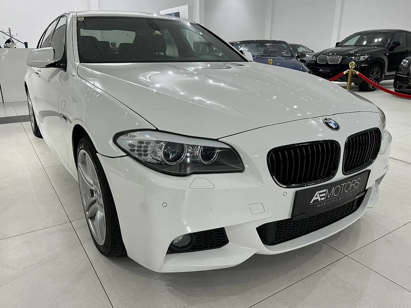 Vehicle image, number 6