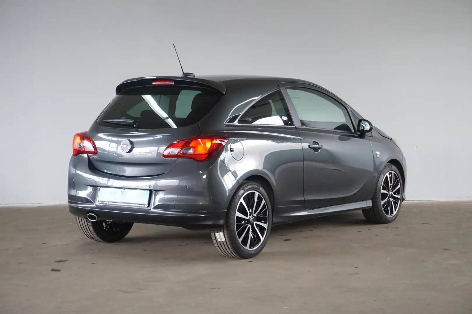 Vehicle image, number 5