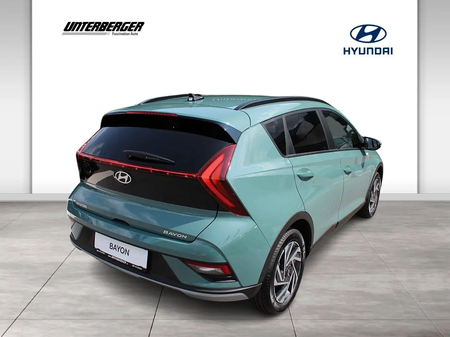 Vehicle image, number 2
