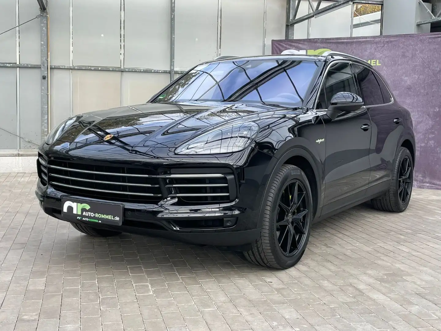 Vehicle image, number 1
