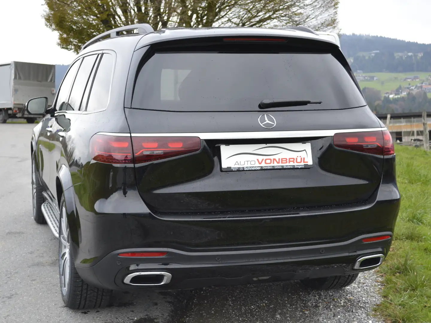 Vehicle image, number 7