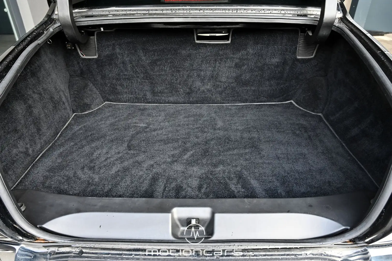 Vehicle image, number 17