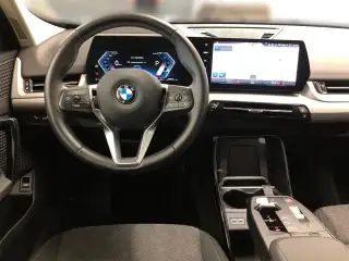 Vehicle image thumbnail, number 7