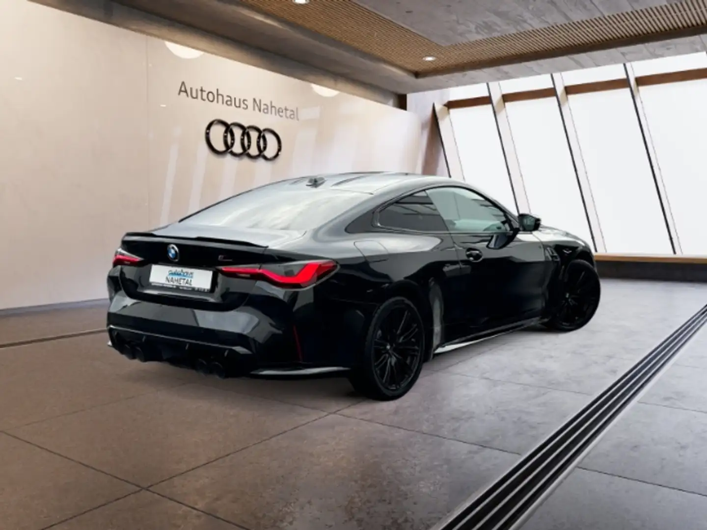 Vehicle image, number 5
