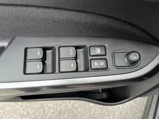 Vehicle image thumbnail, number 10