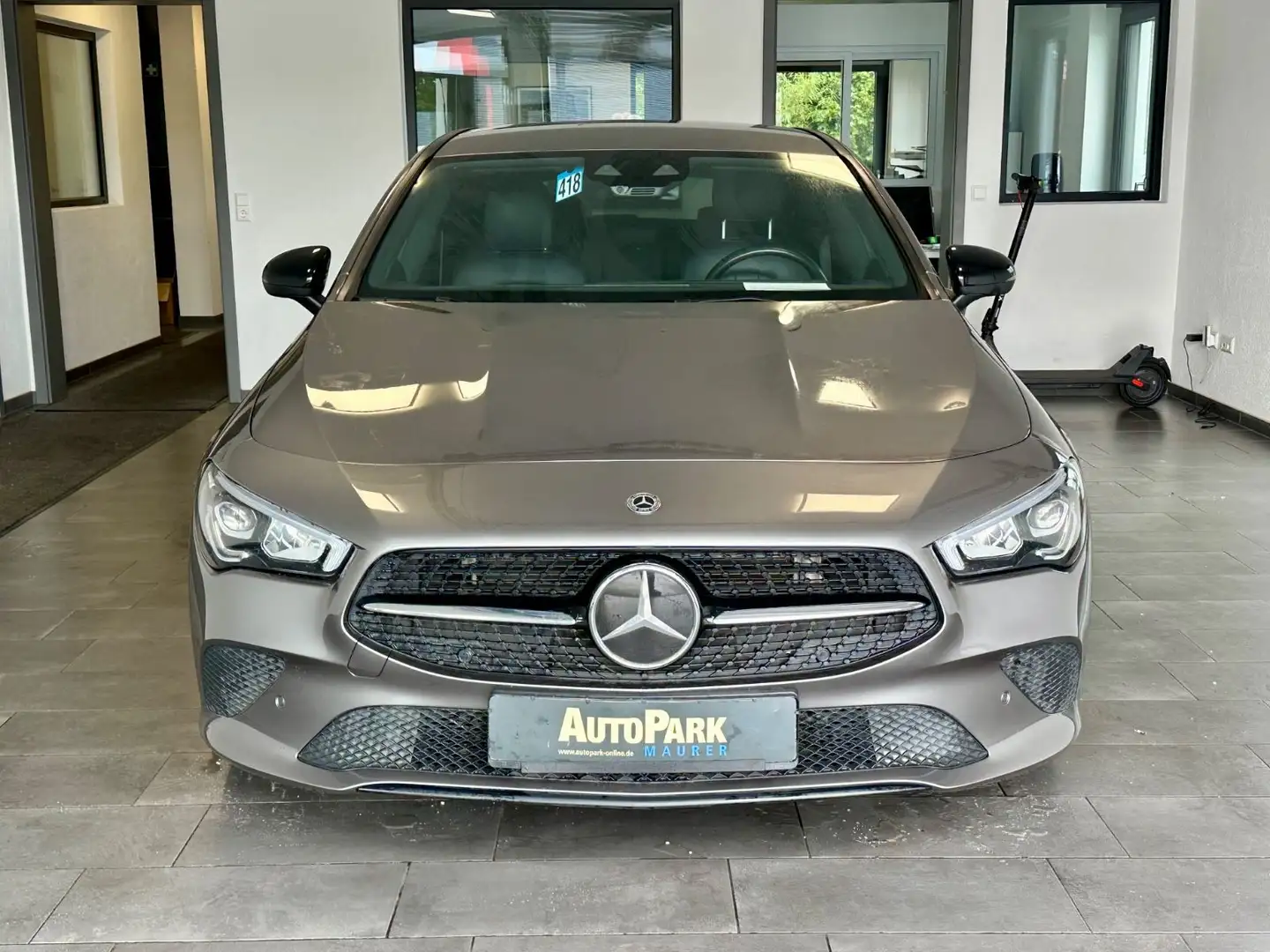 Vehicle image, number 4