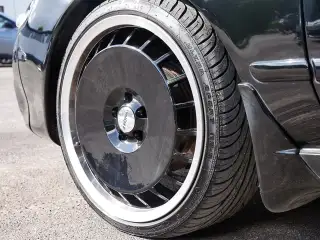 Vehicle image thumbnail, number 7