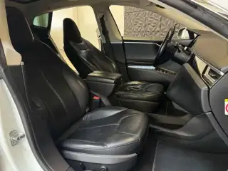 Vehicle image thumbnail, number 4