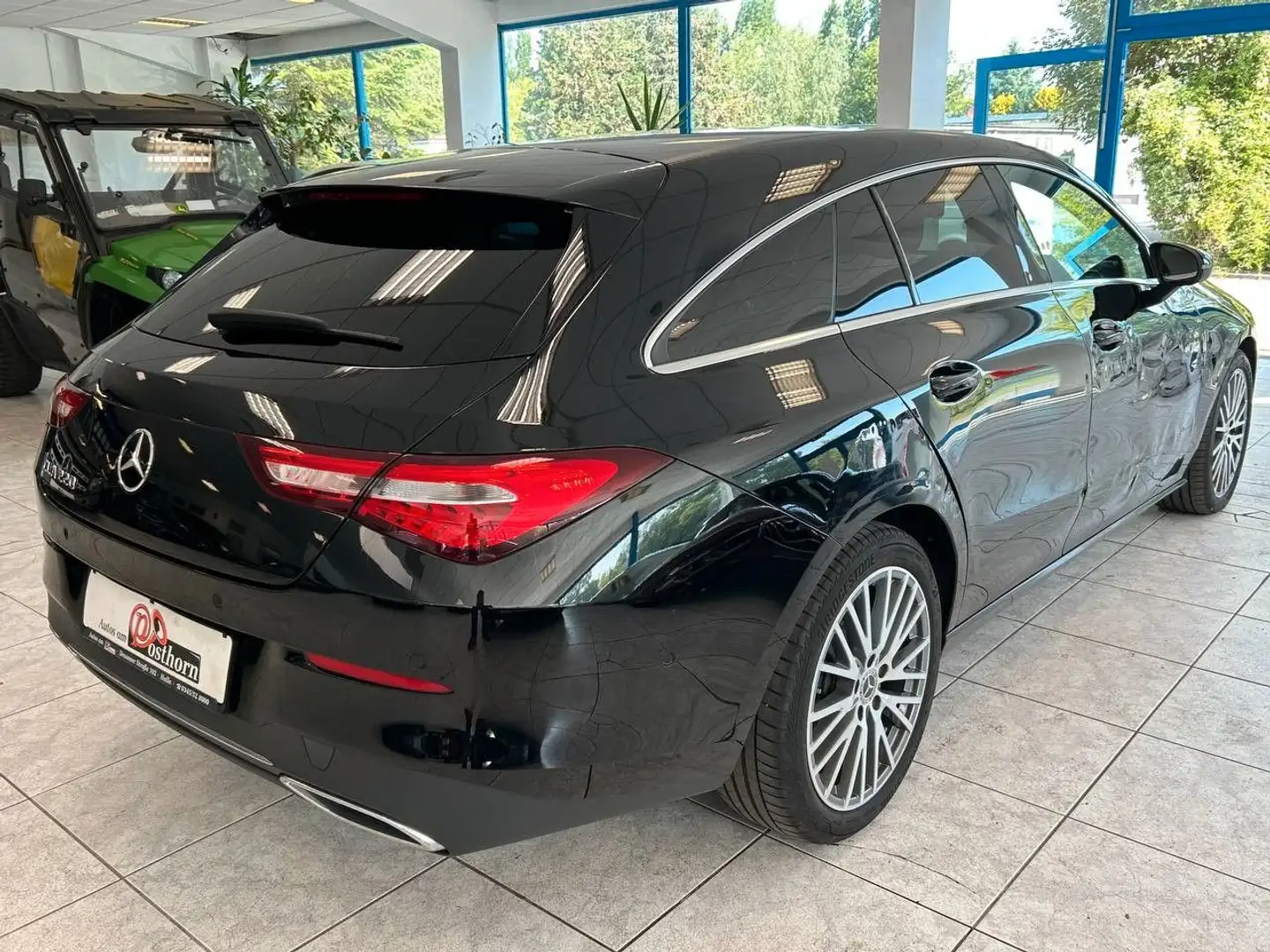 Vehicle image, number 4