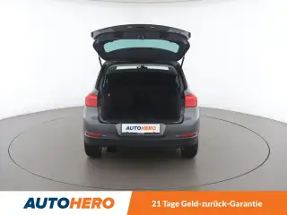 Vehicle image thumbnail, number 16