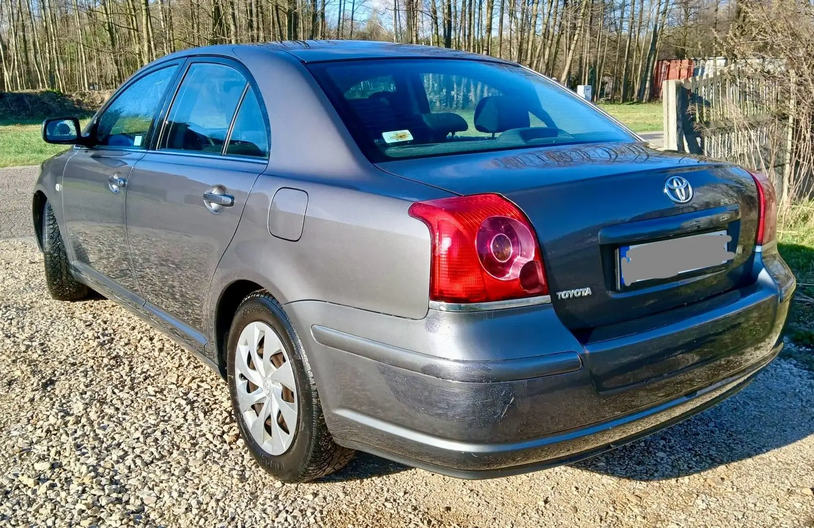 Vehicle image, number 4