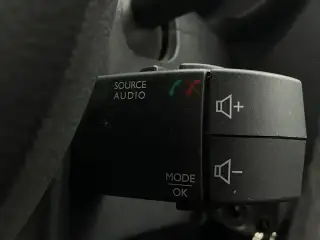 Vehicle image thumbnail, number 15