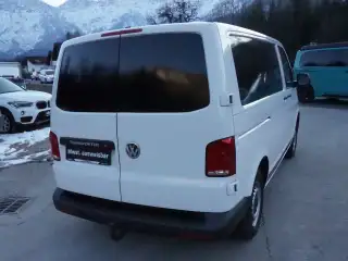 Vehicle image thumbnail, number 8