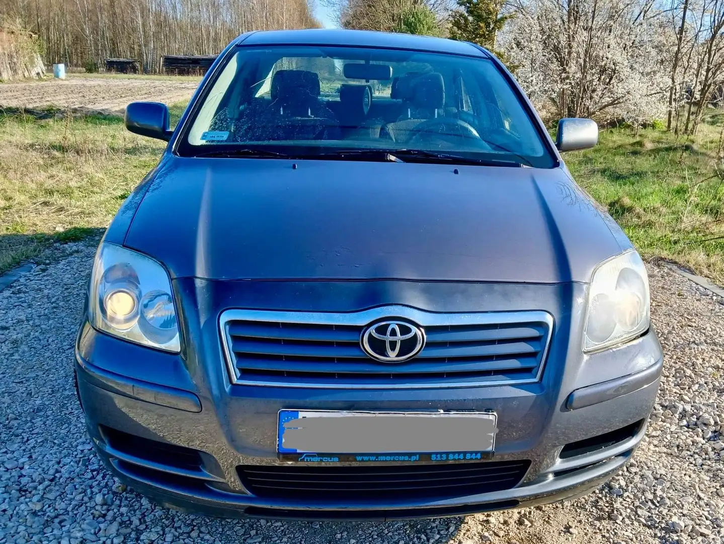 Vehicle image, number 8
