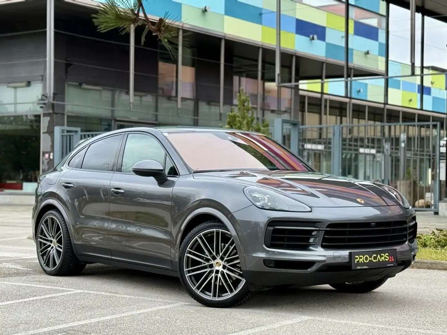 Vehicle image, number 3