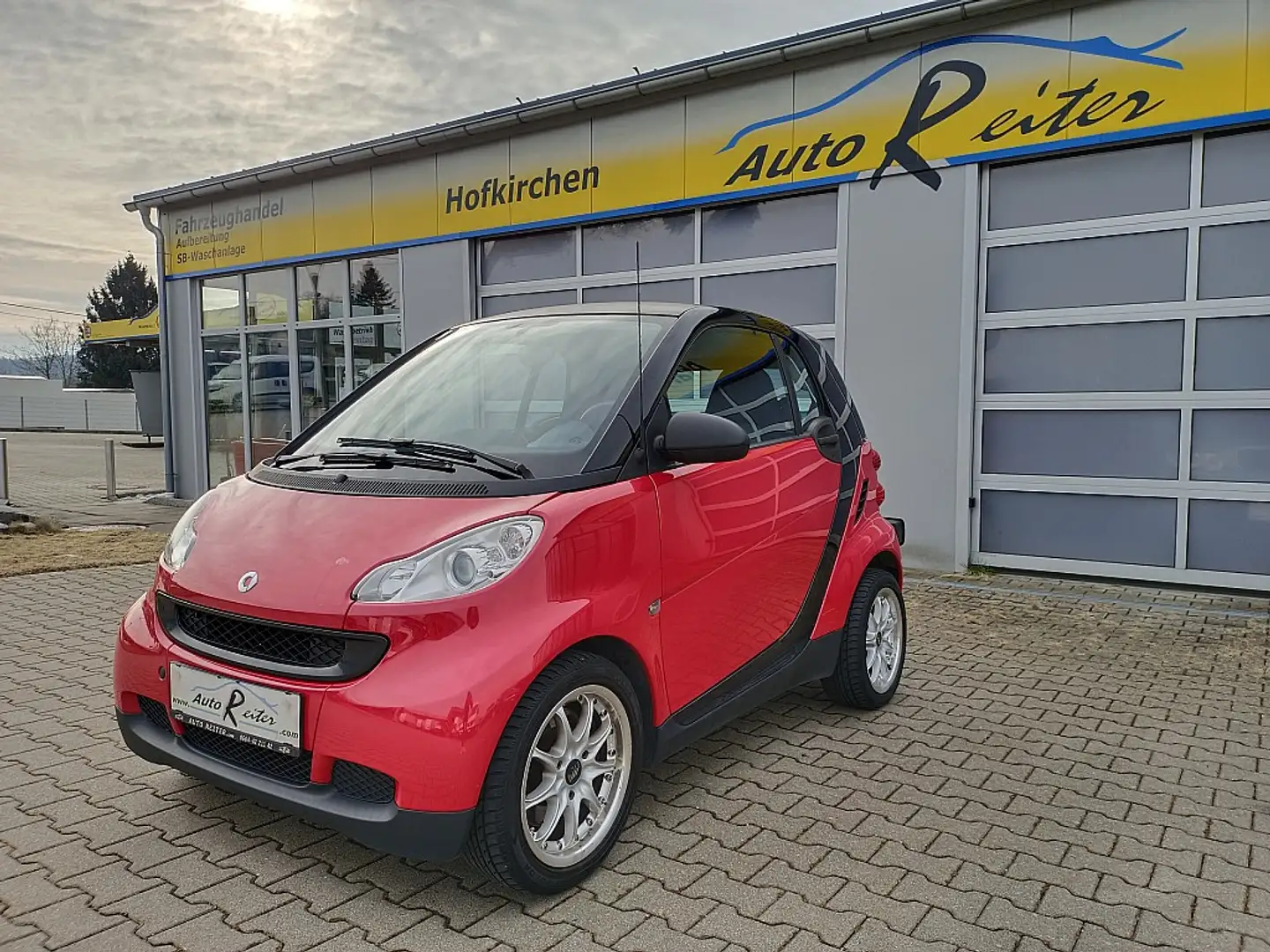 Vehicle image, number 1